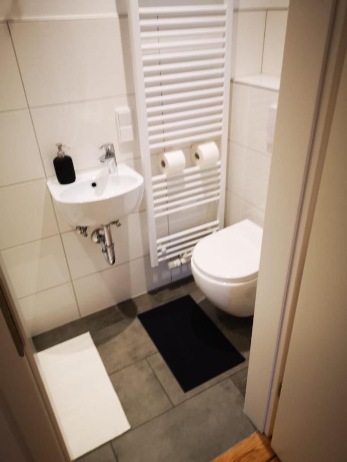 Kinderklinik 600M Zum Bahnhof 2A Siegen Eksteriør bilde
